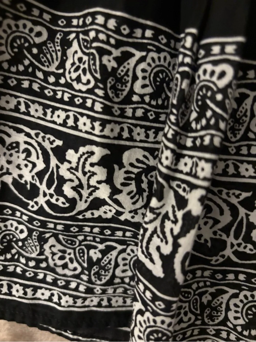 Chaps Tiered Paisley Skirt Women’s Size 14 Black and White Pattern